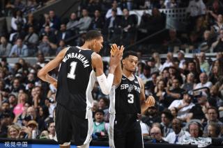 米纳这样高 米纳这样高